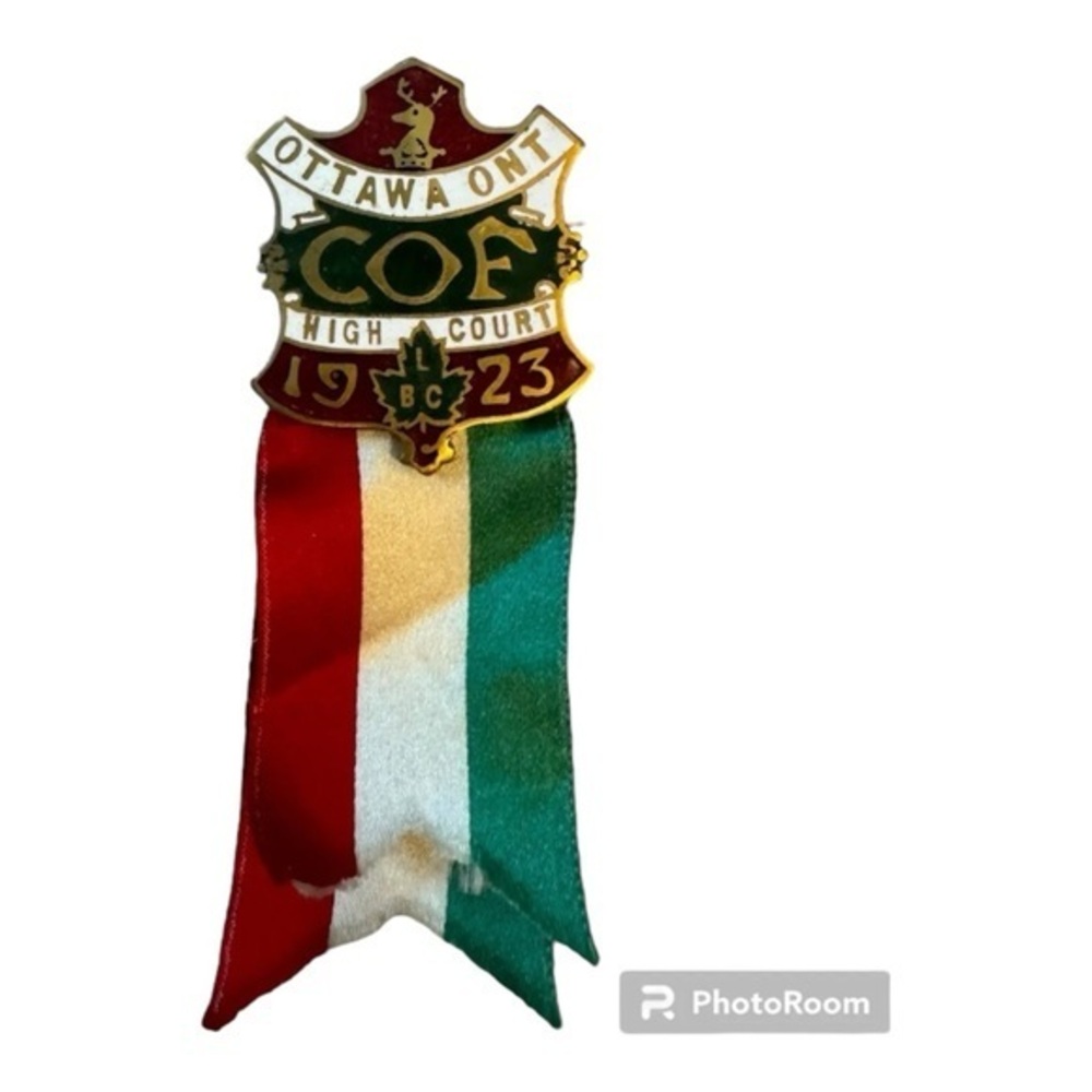 Vintage Canadian Foresters Ribbon Star Badge Metal Raccoon Deer Maple Leaf Crown